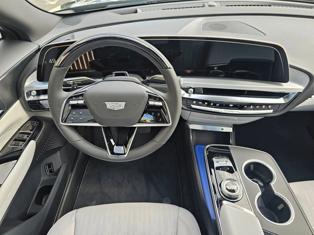 New 2026 Cadillac Lyriq Luxury image 22