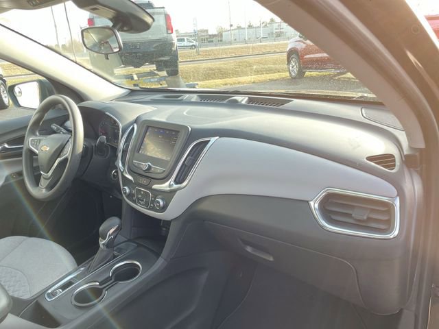 Used 2023 Chevrolet Equinox LS image 17