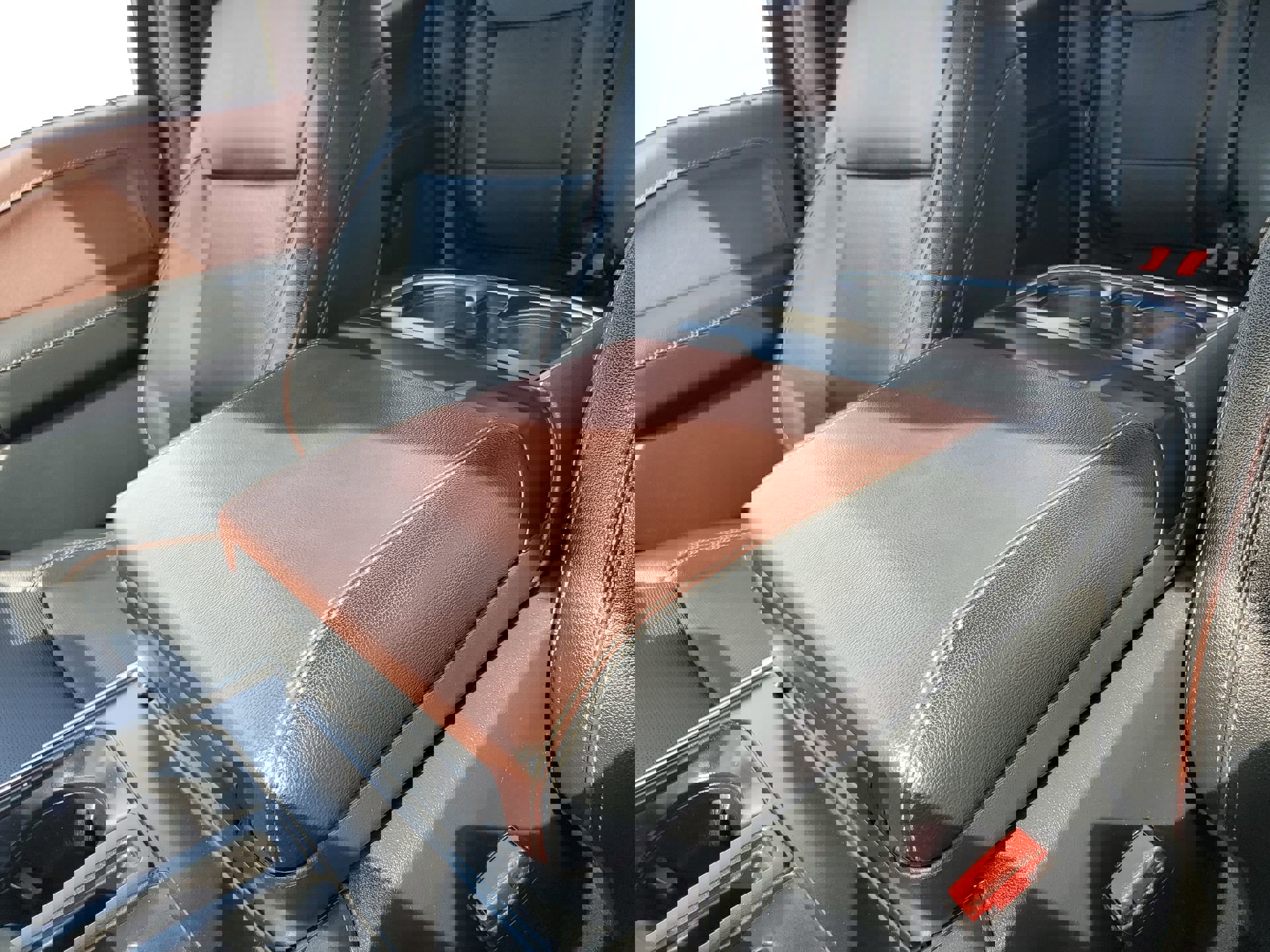 Used 2022 Ford F150 Lariat w/ Equipment Group 502A High image 84