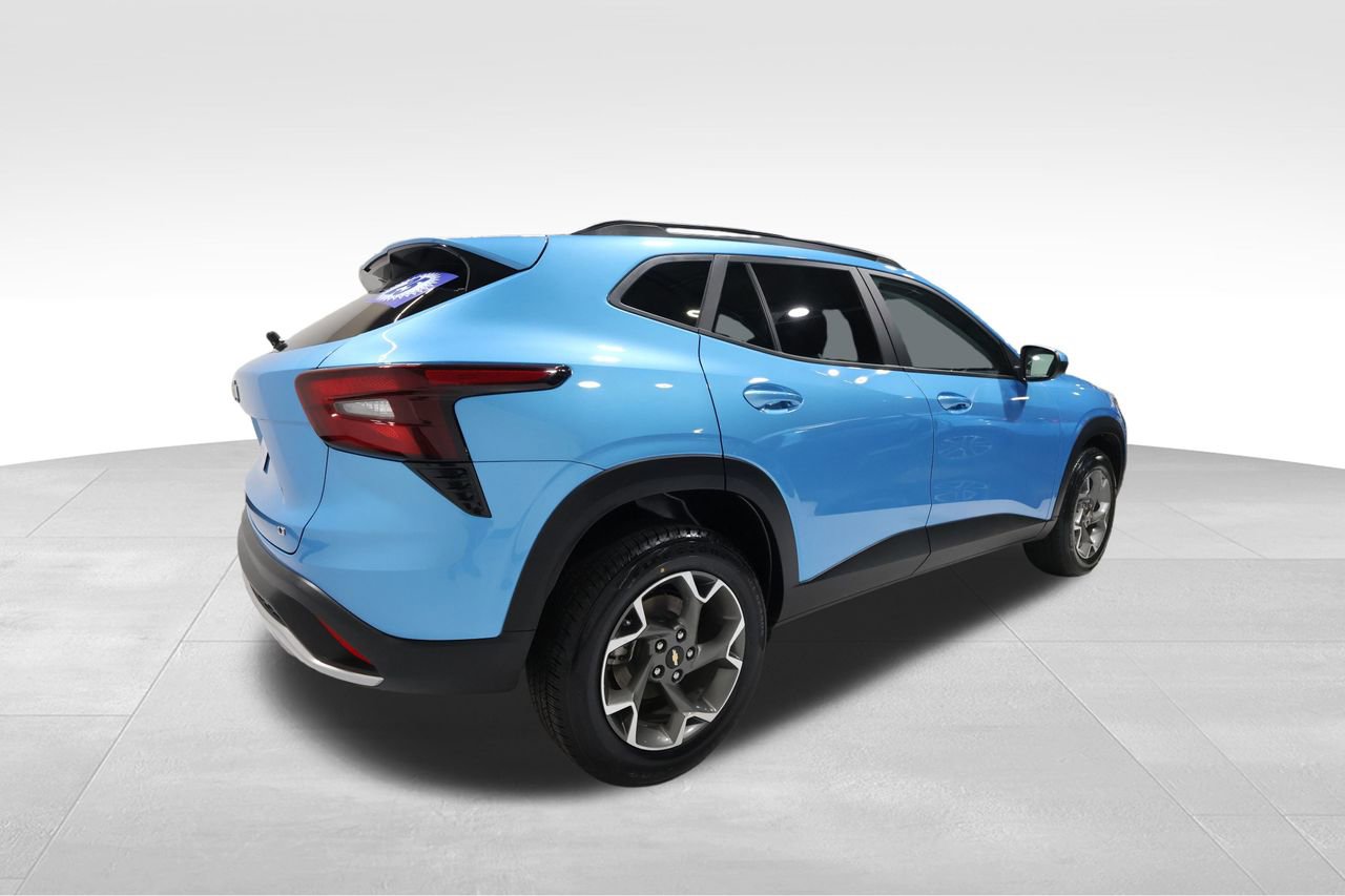 Certified 2025 Chevrolet Trax LT image 4