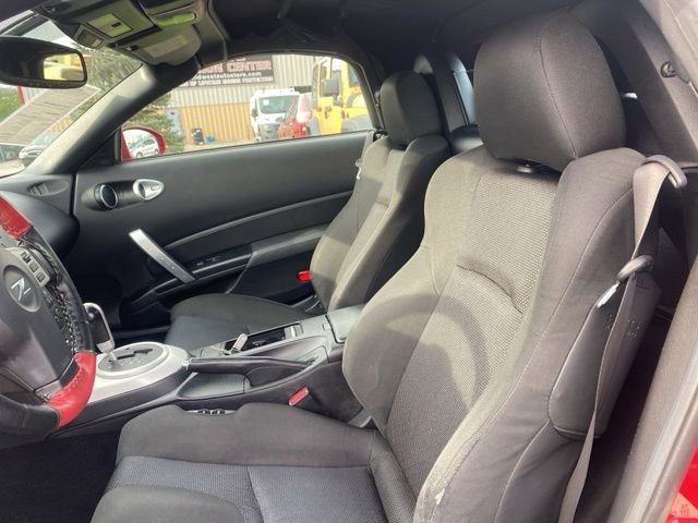 Used 2007 Nissan 350Z Enthusiast RWD image 9
