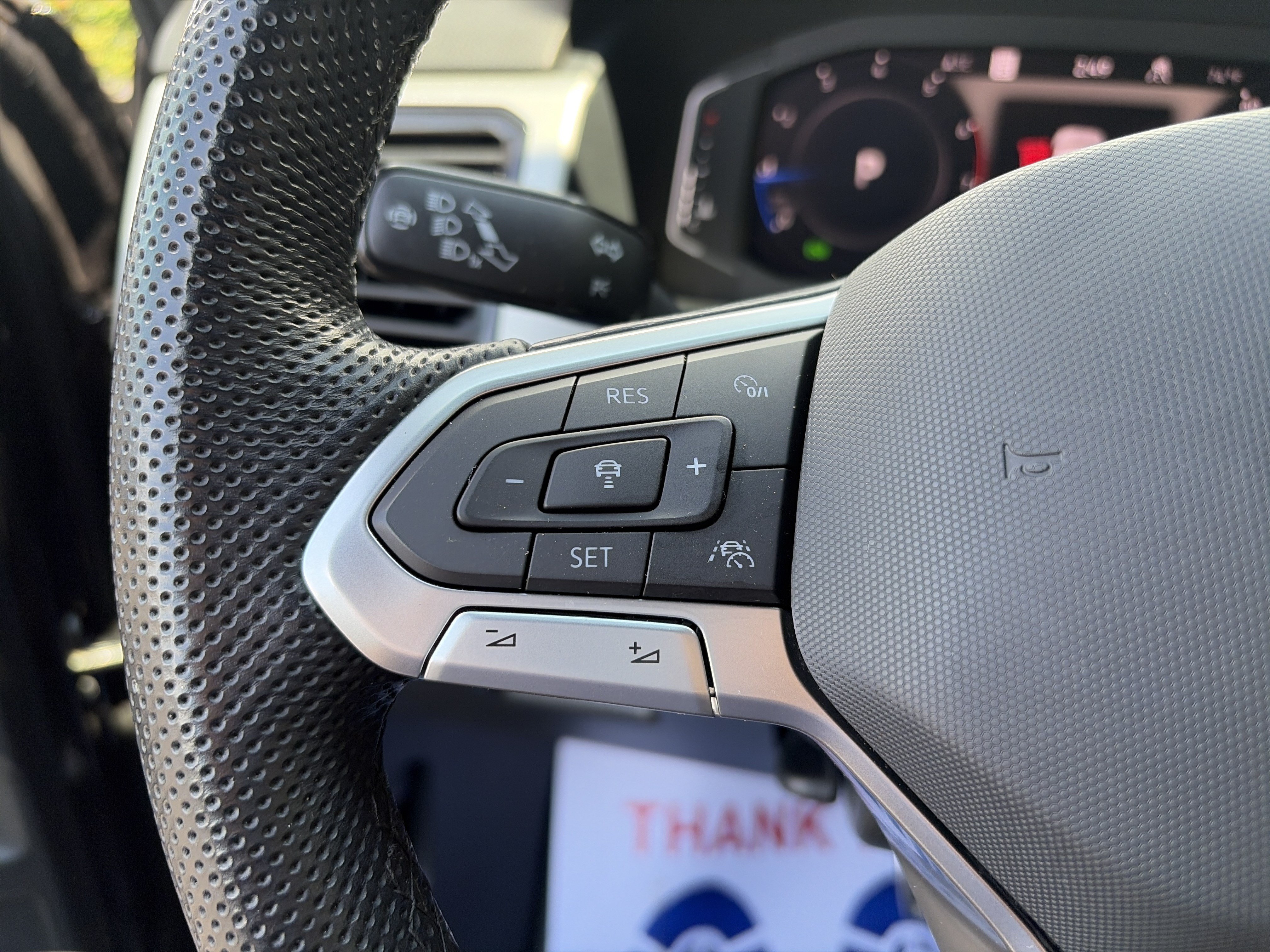 Used 2023 Volkswagen Atlas Cross Sport SEL Premium R-Line AWD/4WD image 35
