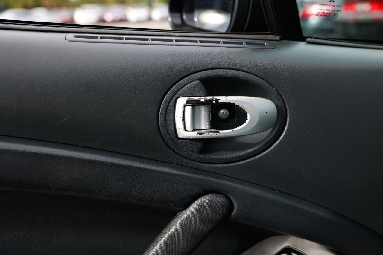 Used 2009 Mitsubishi Eclipse GS image 37