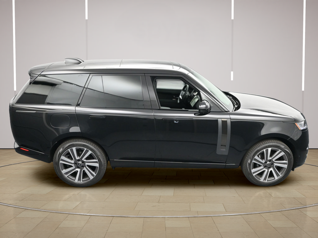 New 2025 Land Rover Range Rover SV AWD/4WD image 37