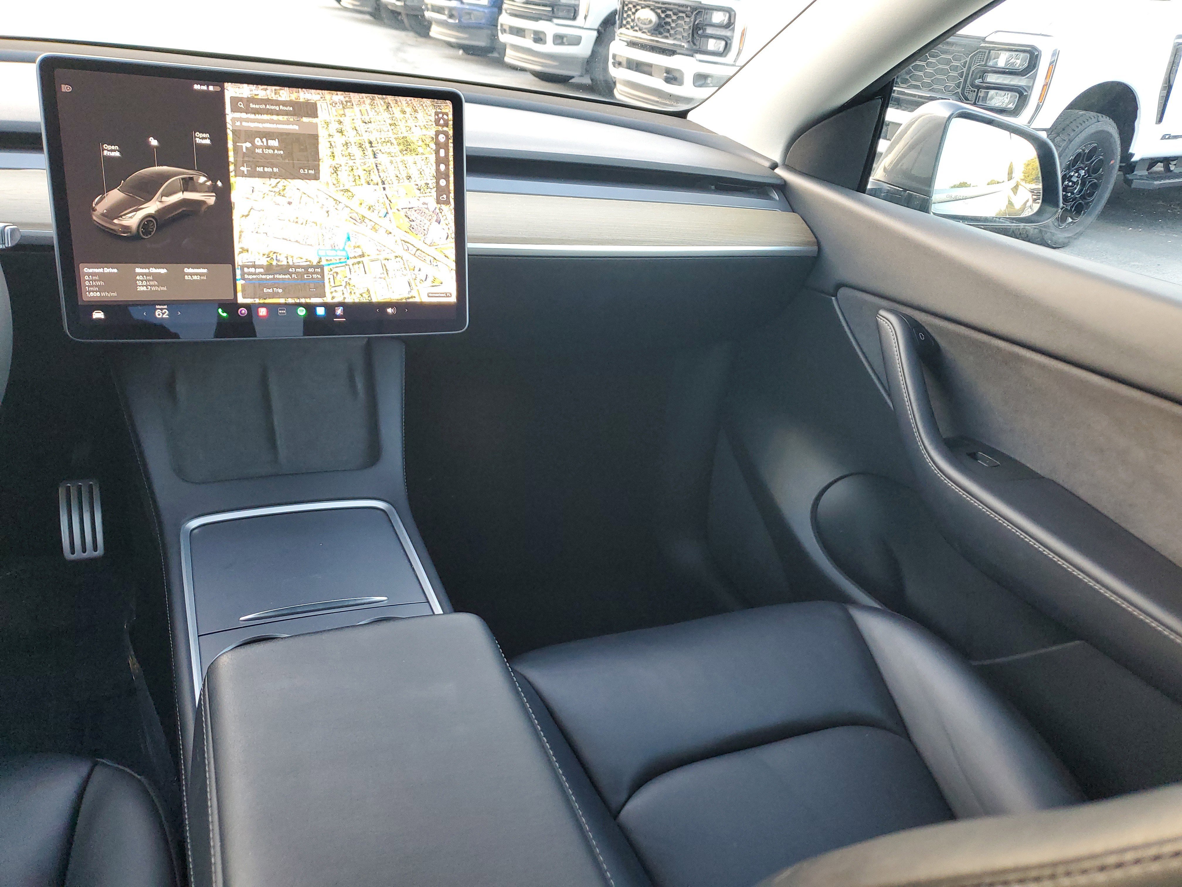 Used 2022 Tesla Model Y Performance image 17