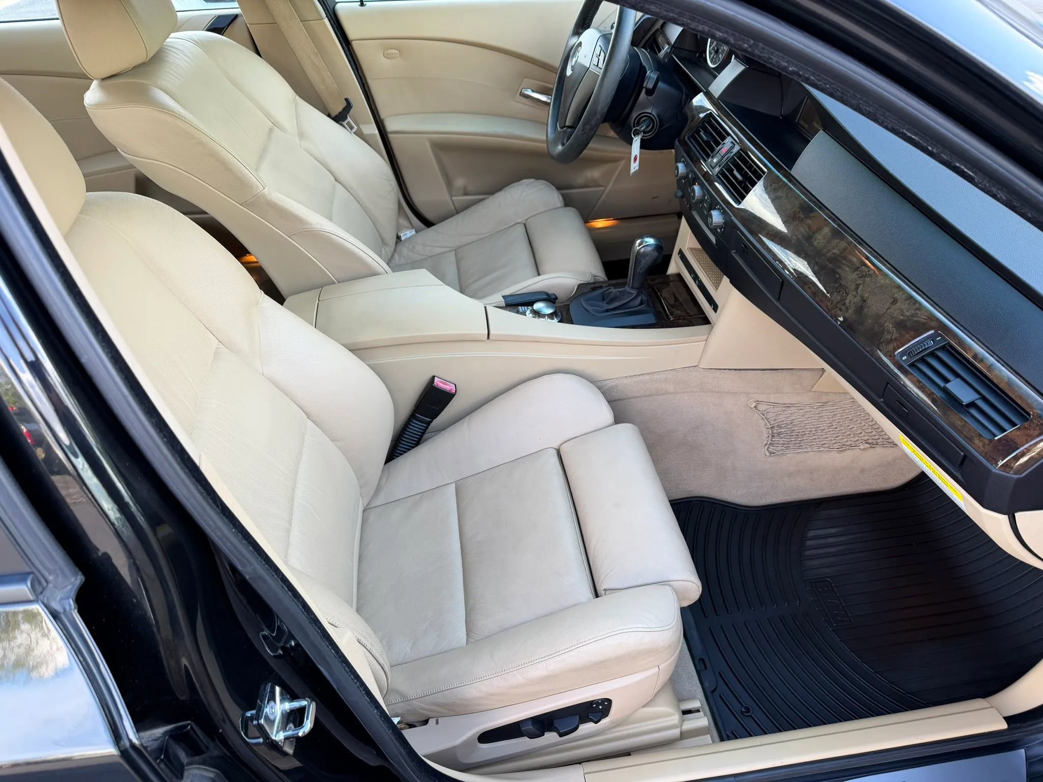 Used 2004 BMW 545i Sedan RWD image 14