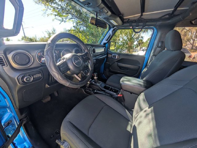 Used 2021 Jeep Wrangler Sport AWD/4WD image 13
