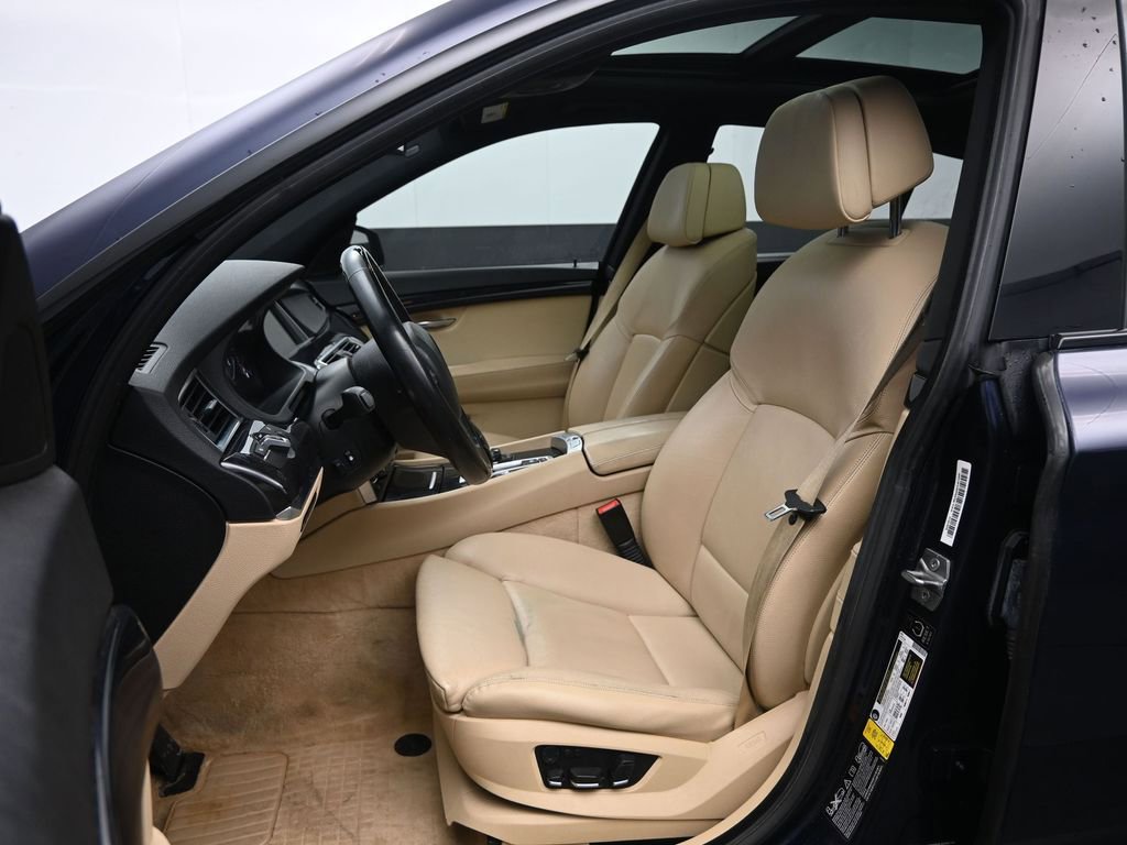 Used 2013 BMW 535i Gran Turismo xDrive image 19