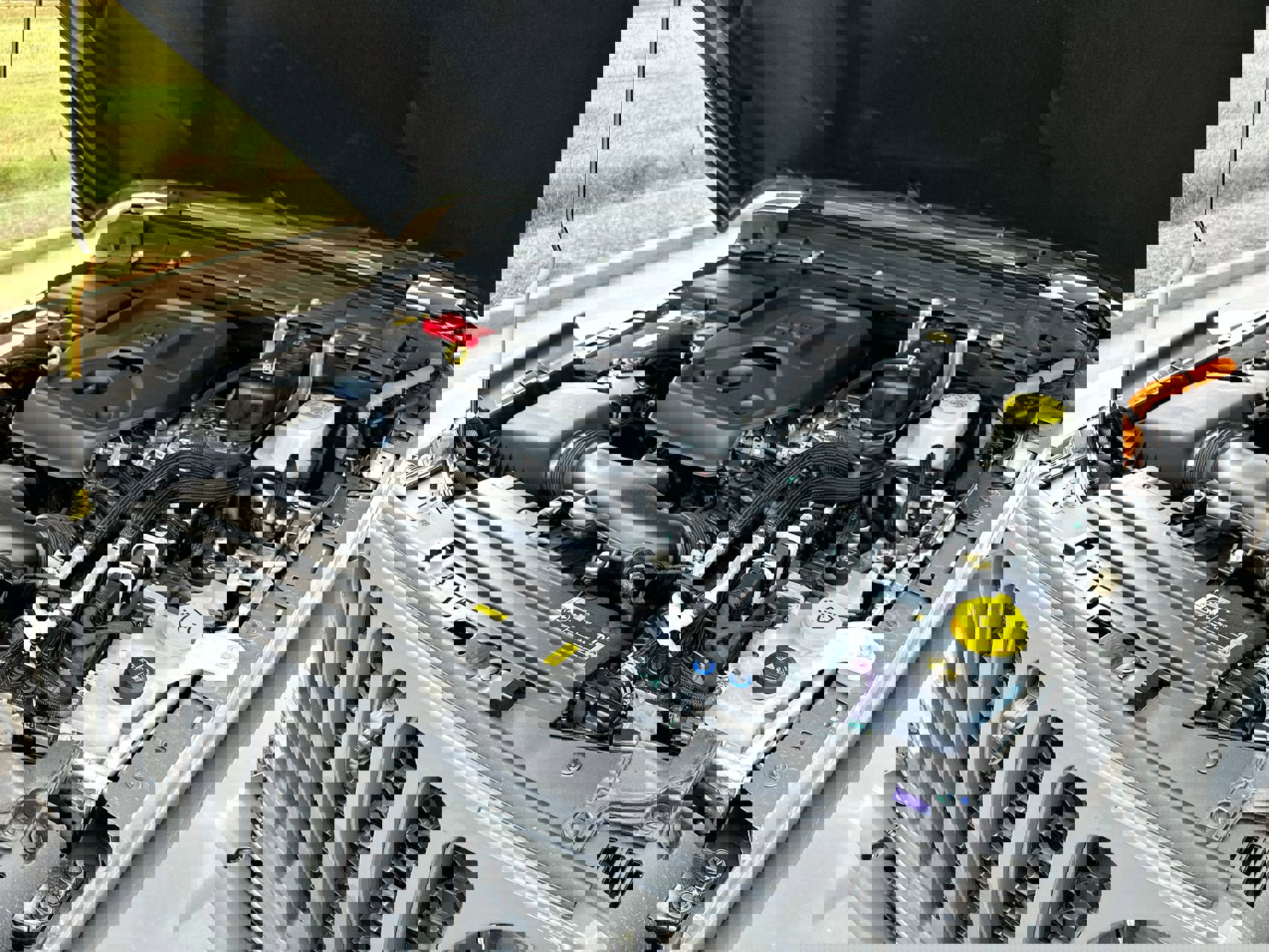 New 2023 Jeep Wrangler Unlimited Rubicon 4xe w/ Cold Weather Group image 26