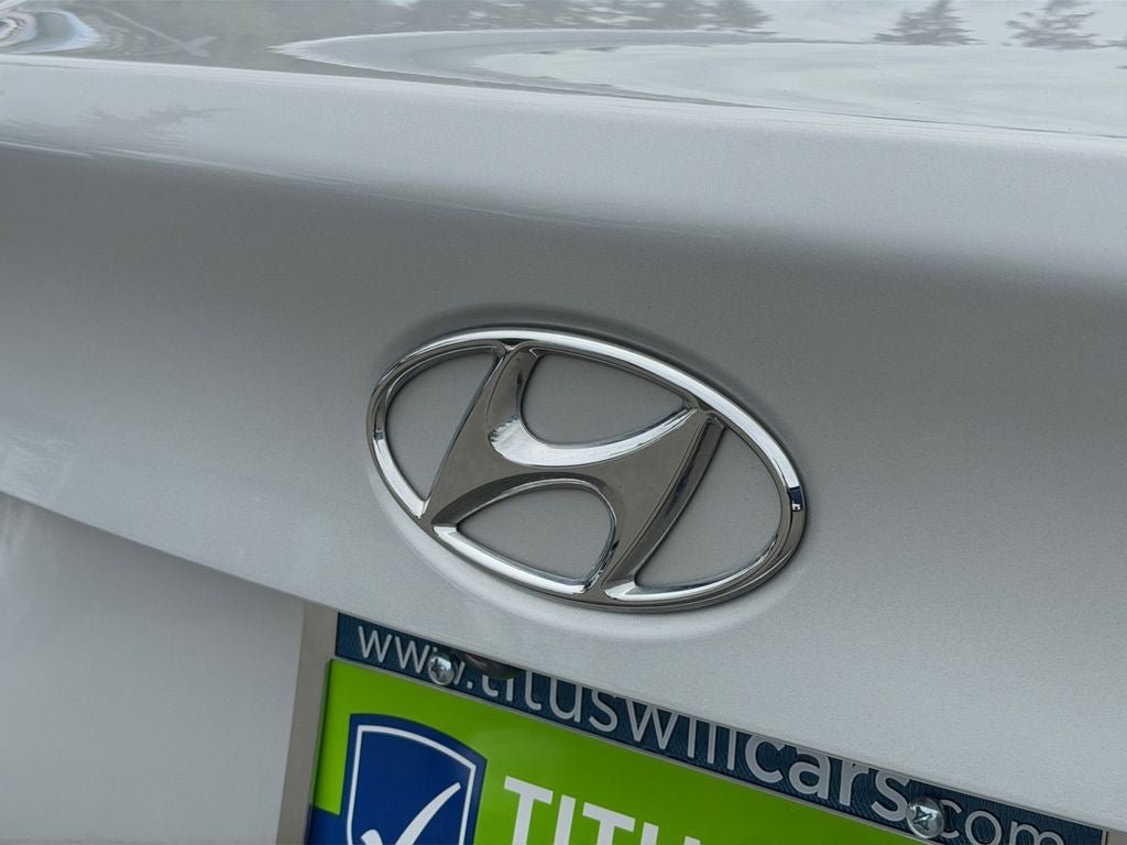 Used 2021 Hyundai Accent SE FWD image 32