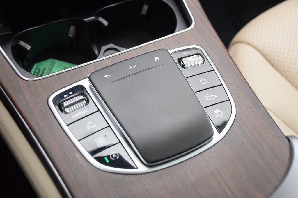 Certified 2022 Mercedes-Benz GLC 300 image 28