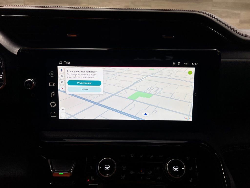 Used 2024 GMC Sierra 1500 AT4 w/ Technology Package image 9