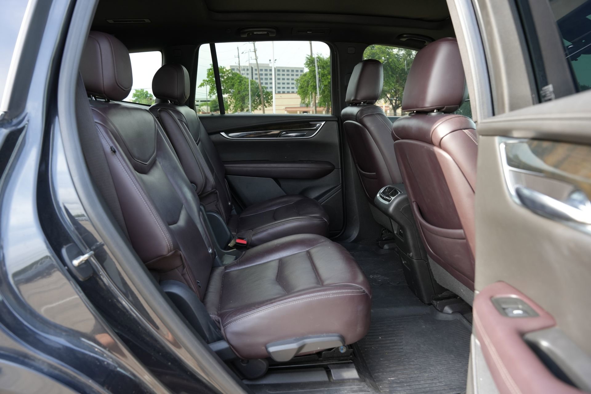 Used 2020 Cadillac XT6 Premium Luxury FWD image 19