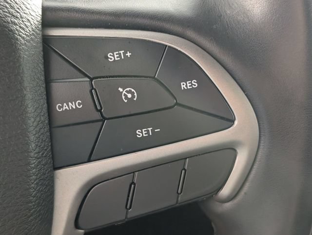Certified 2021 Jeep Grand Cherokee Laredo X RWD image 16