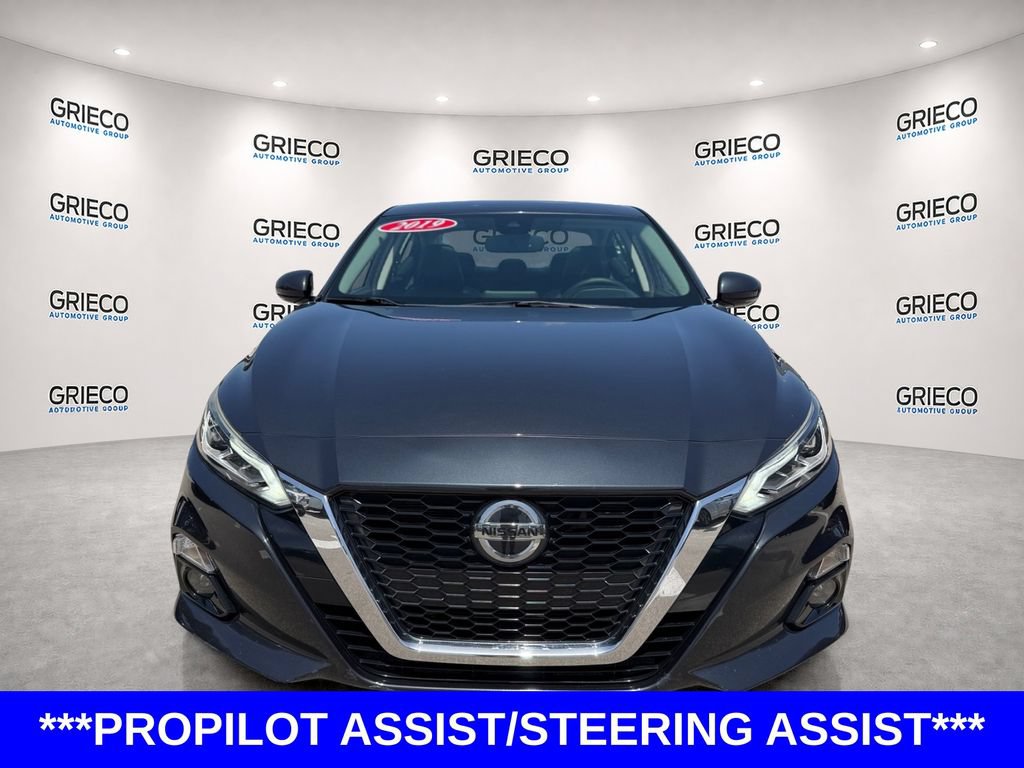 Used 2019 Nissan Altima 2.5 SL FWD image 2