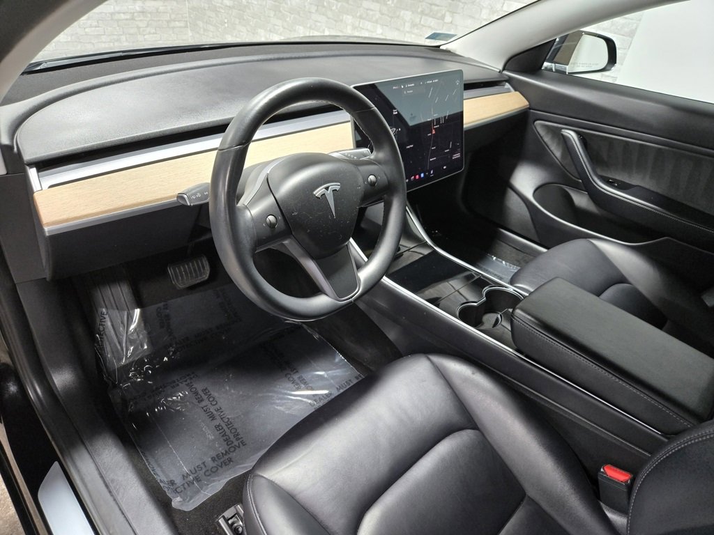 Used 2018 Tesla Model 3 Mid Range image 13