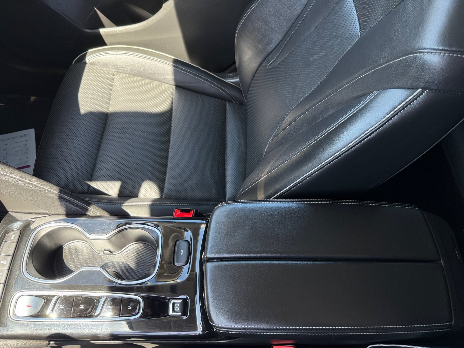 Used 2021 Buick Envision Essence FWD image 14