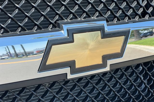 Used 2025 Chevrolet Express 2500 w/ Driver Convenience Package RWD image 34