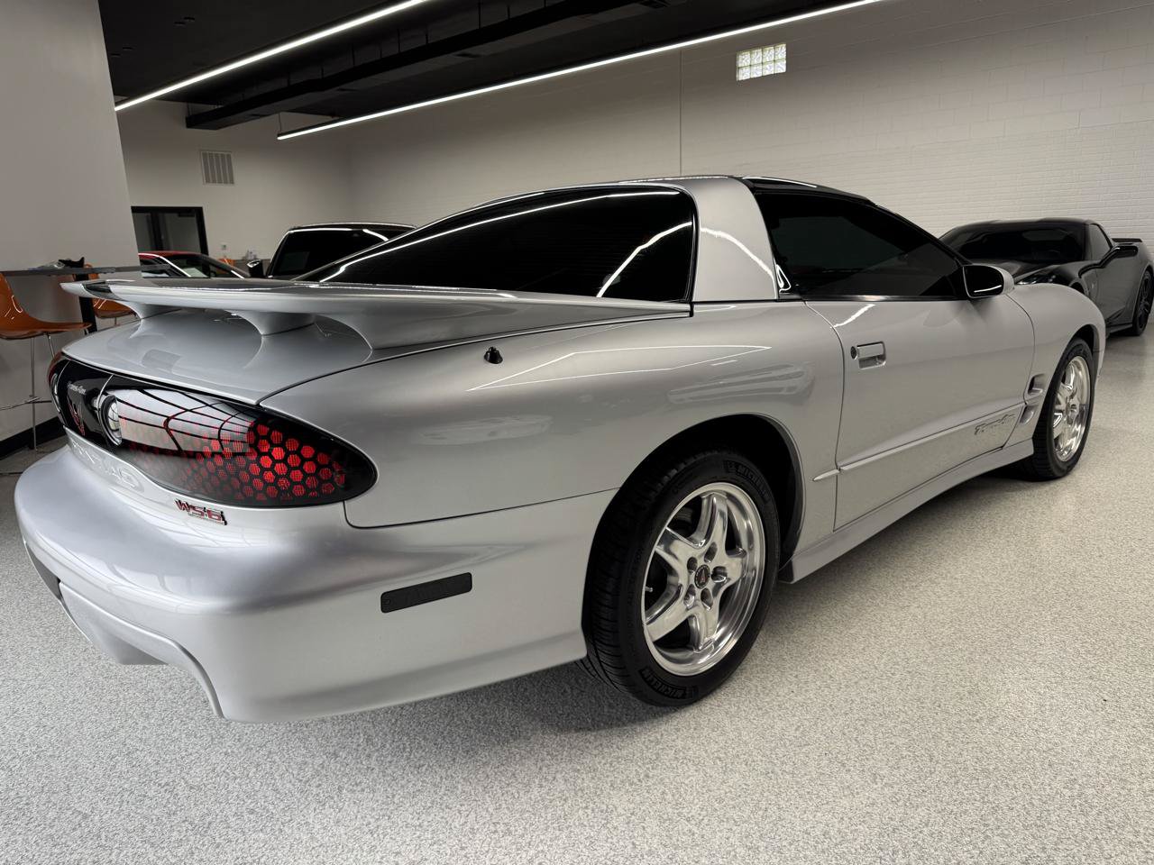 Used 2000 Pontiac Firebird Formula RWD image 14