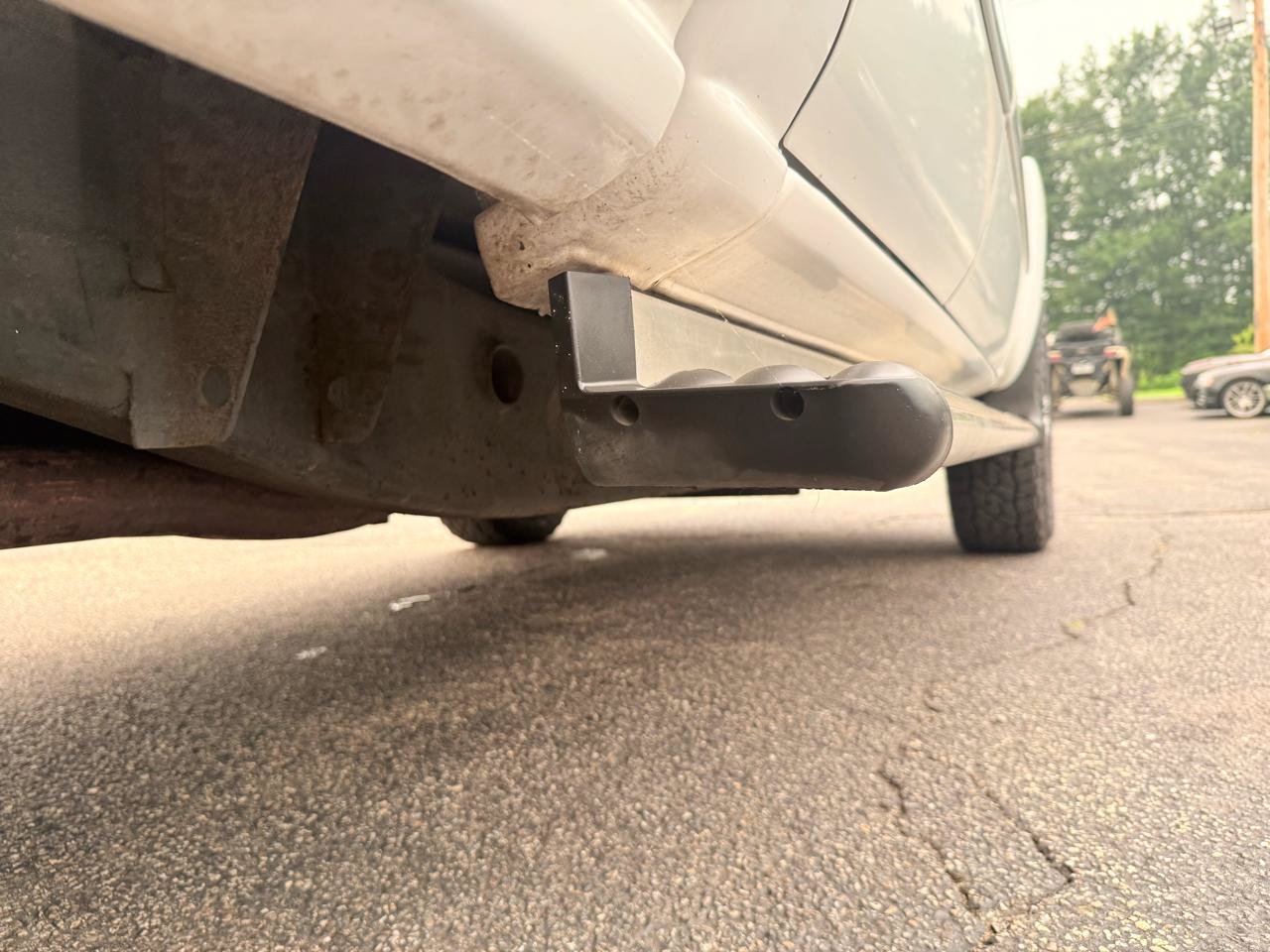 Used 2004 Chevrolet Silverado 2500 LS w/ Skid Plate Package AWD/4WD image 32