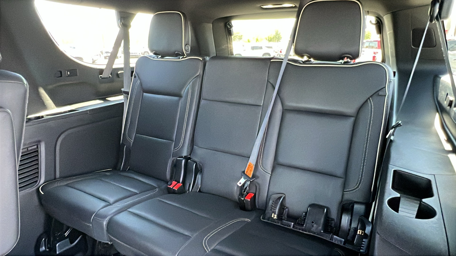 Certified 2023 Chevrolet Suburban Premier AWD/4WD image 17