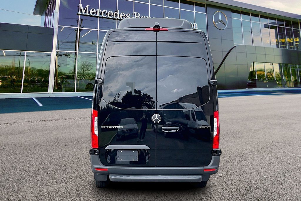 New 2026 Mercedes-Benz Sprinter 2500 image 4