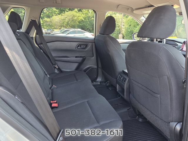 Used 2024 Nissan Rogue S AWD/4WD image 14