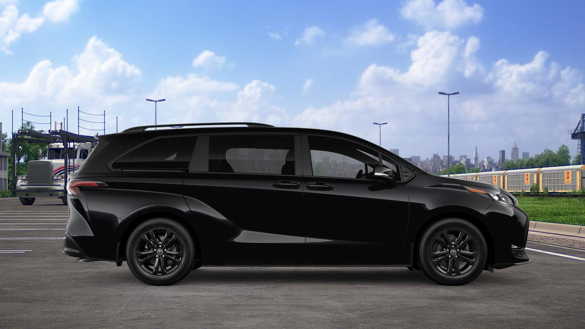 New 2026 Toyota Sienna XSE image 12