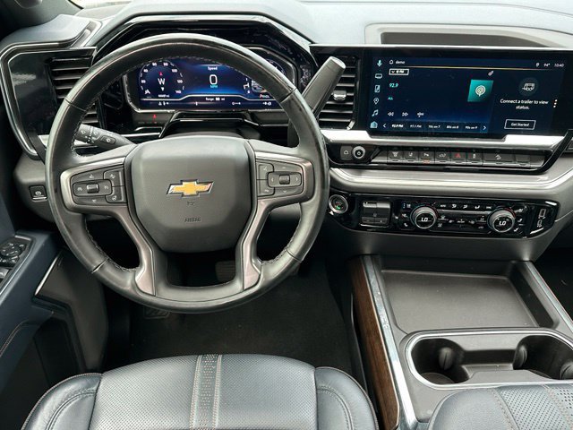 Used 2024 Chevrolet Silverado 2500 High Country w/ High Country Premium Package AWD/4WD image 11