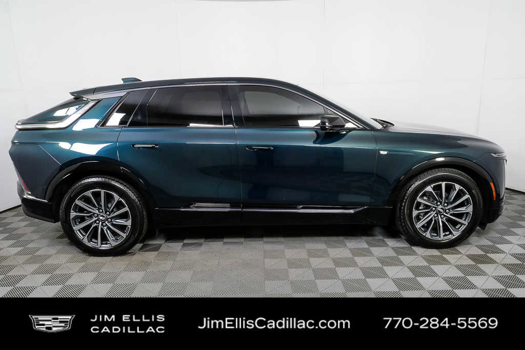 Certified 2024 Cadillac Lyriq Sport image 27