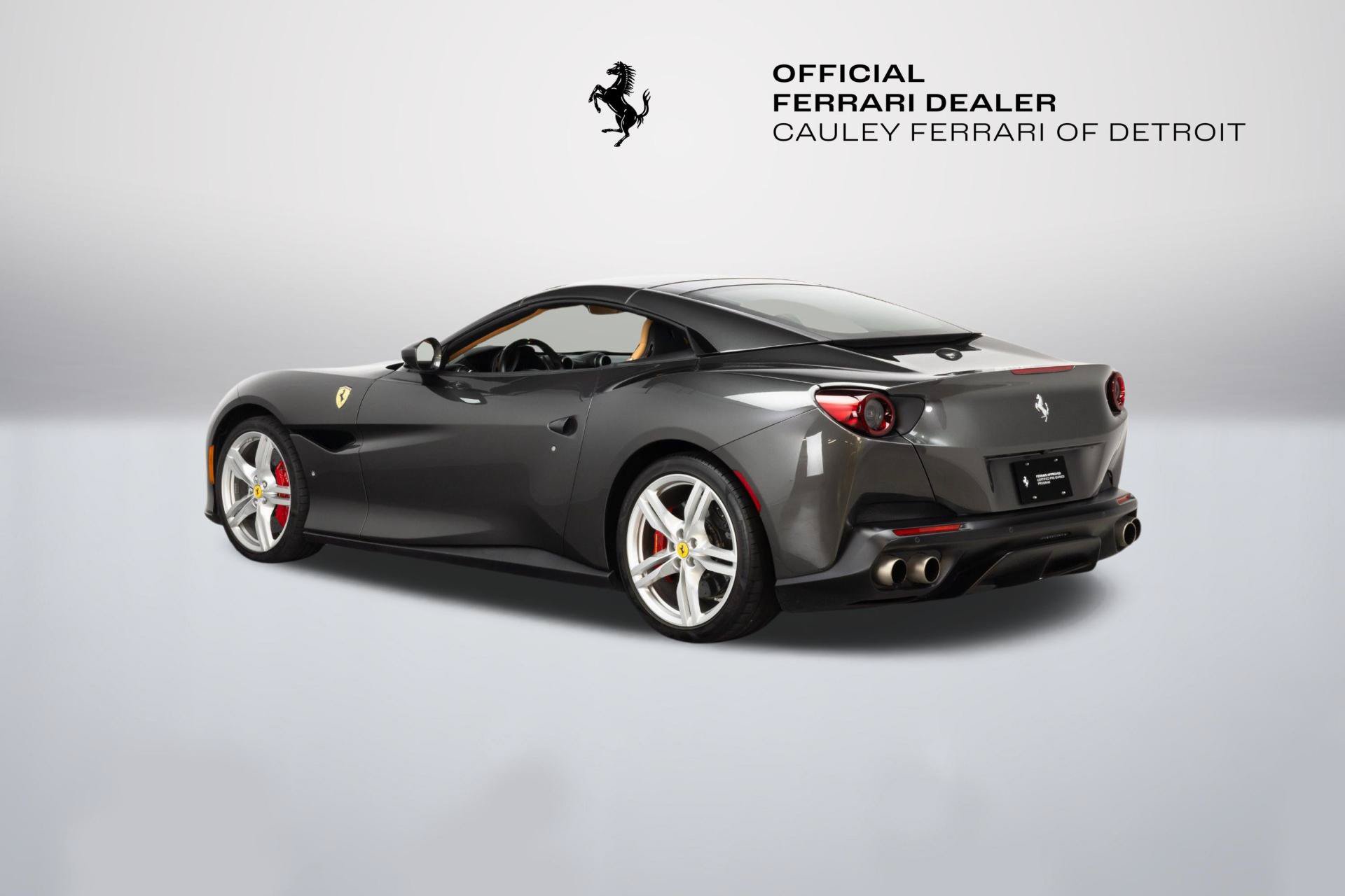 Used 2019 Ferrari Portofino RWD image 14