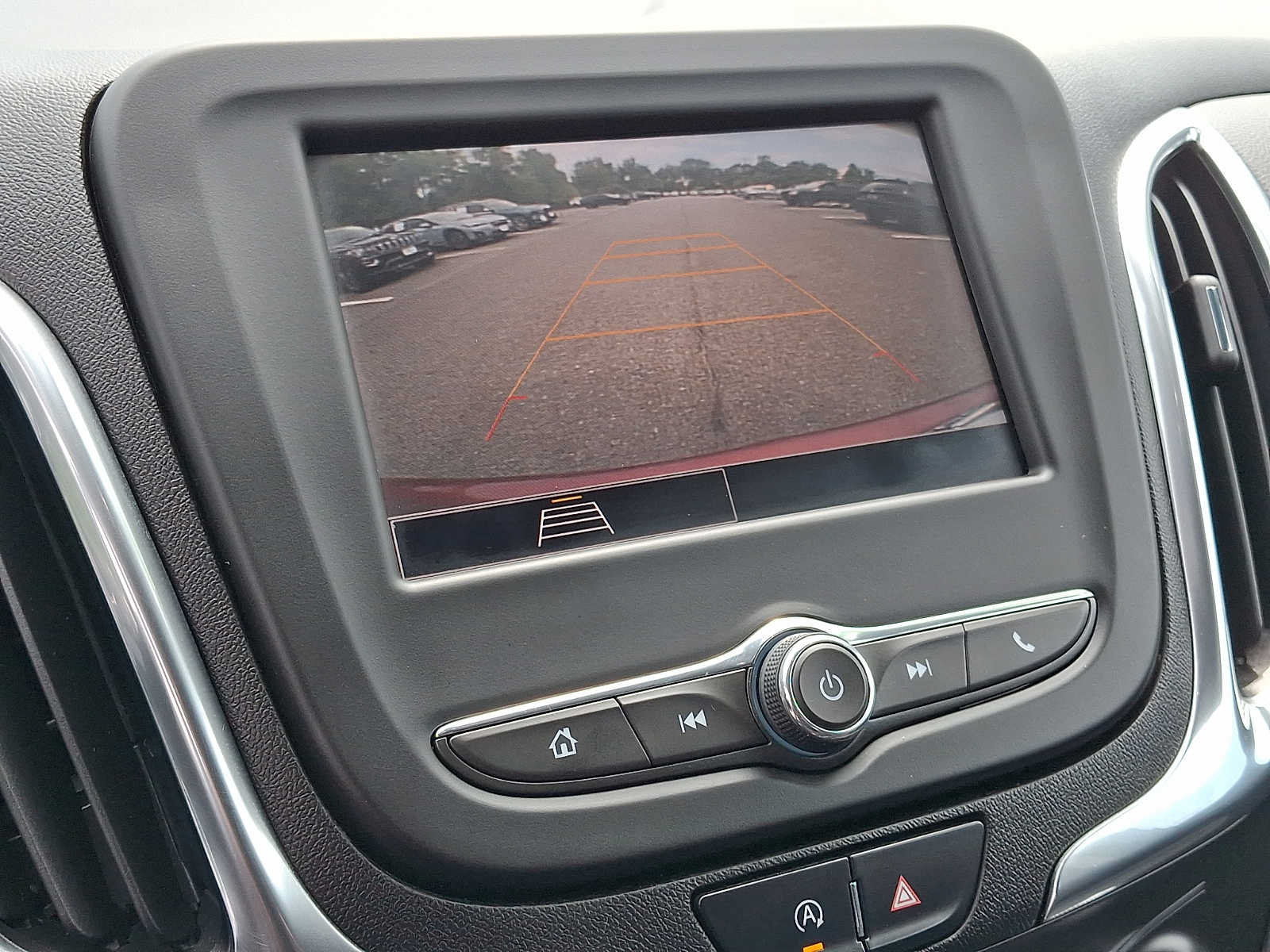 Used 2022 Chevrolet Equinox LT AWD/4WD image 17