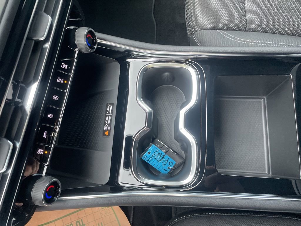 New 2026 Chevrolet Traverse LT image 20