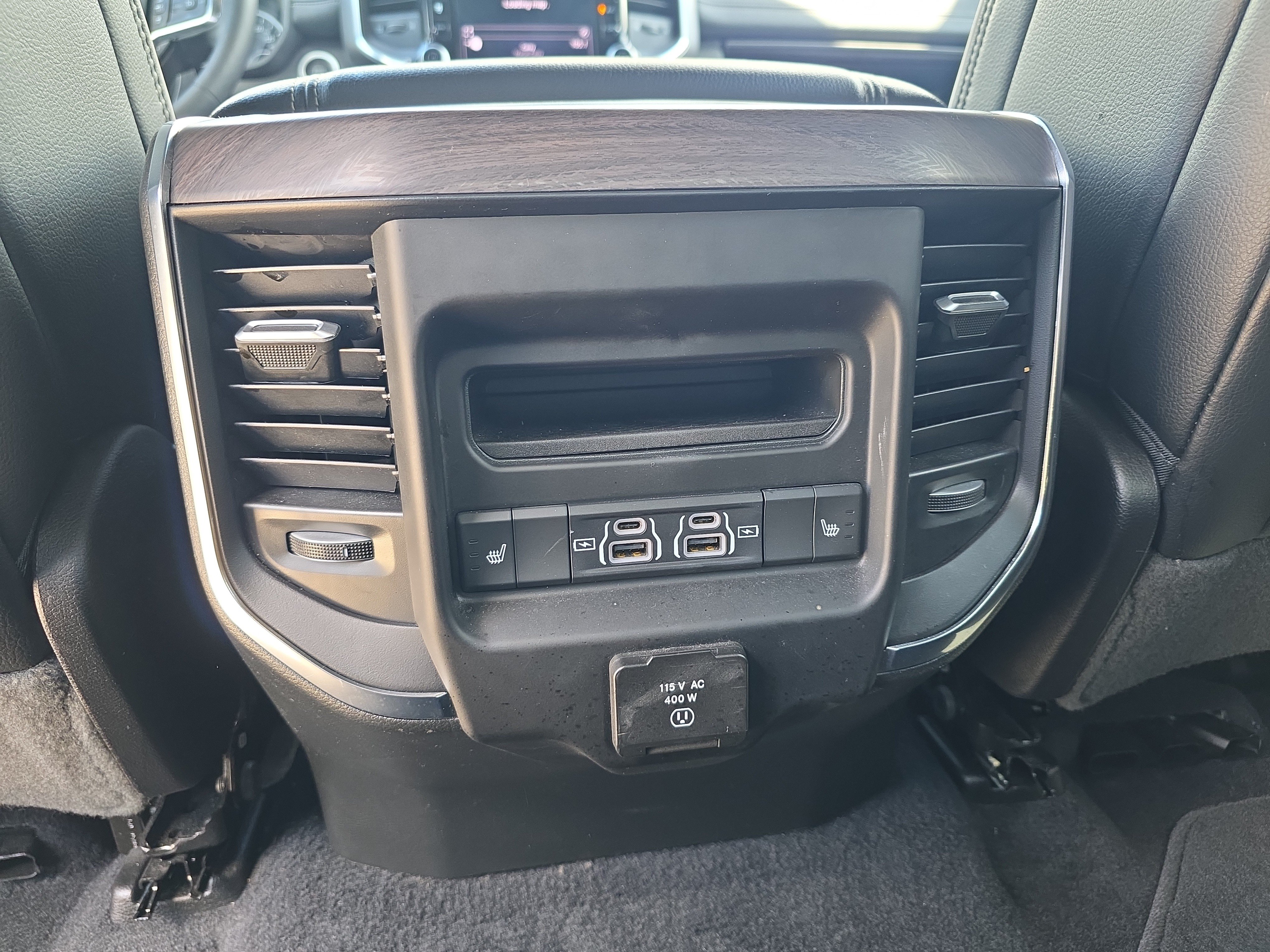Used 2026 RAM 1500 Laramie AWD/4WD image 18