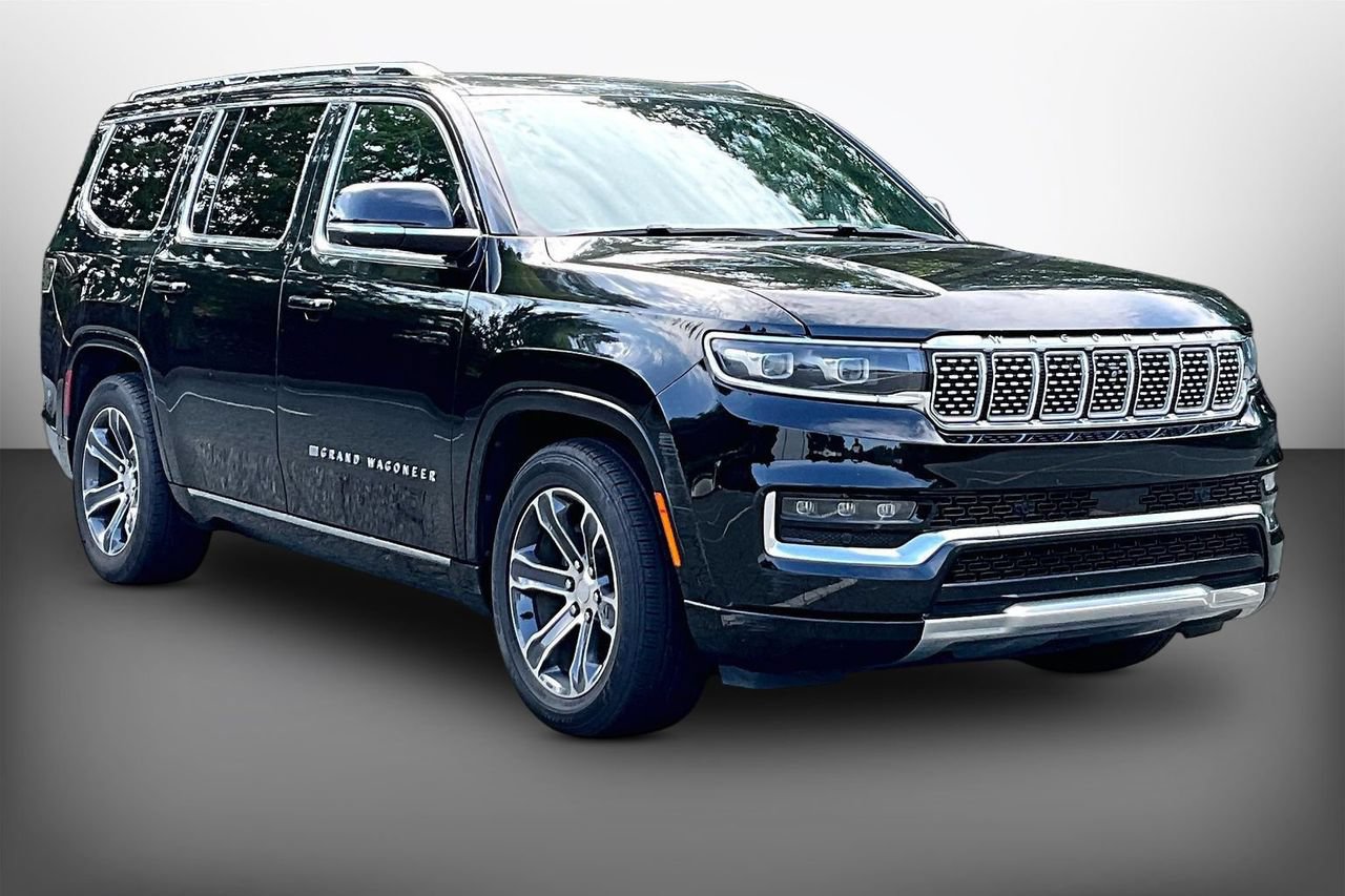 Used 2023 Jeep Grand Wagoneer Series II AWD/4WD image 1