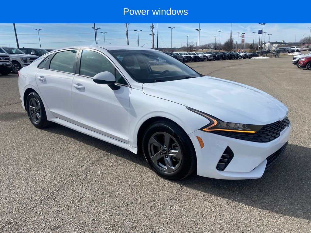 Used 2021 Kia K5 LXS image 8
