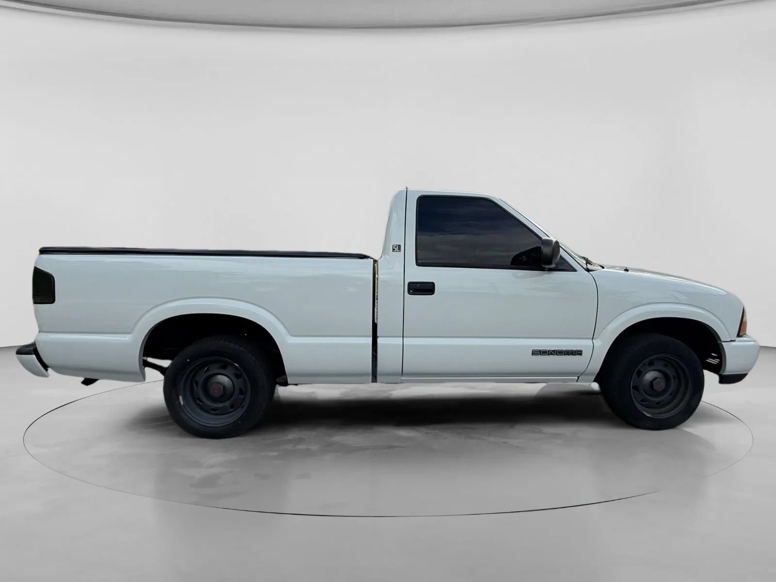 Used 1999 GMC Sonoma SL w/ HD Suspension Pkg RWD image 6