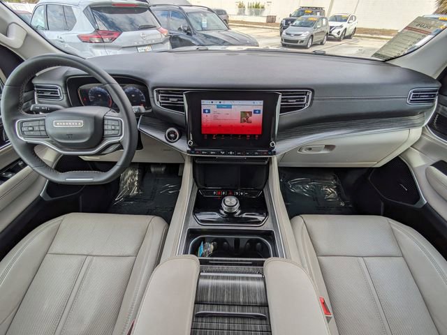 Used 2024 Jeep Wagoneer Series II w/ Flexible Seating Group image 17