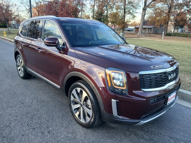 Used 2022 Kia Telluride EX w/ EX Premium Package image 9