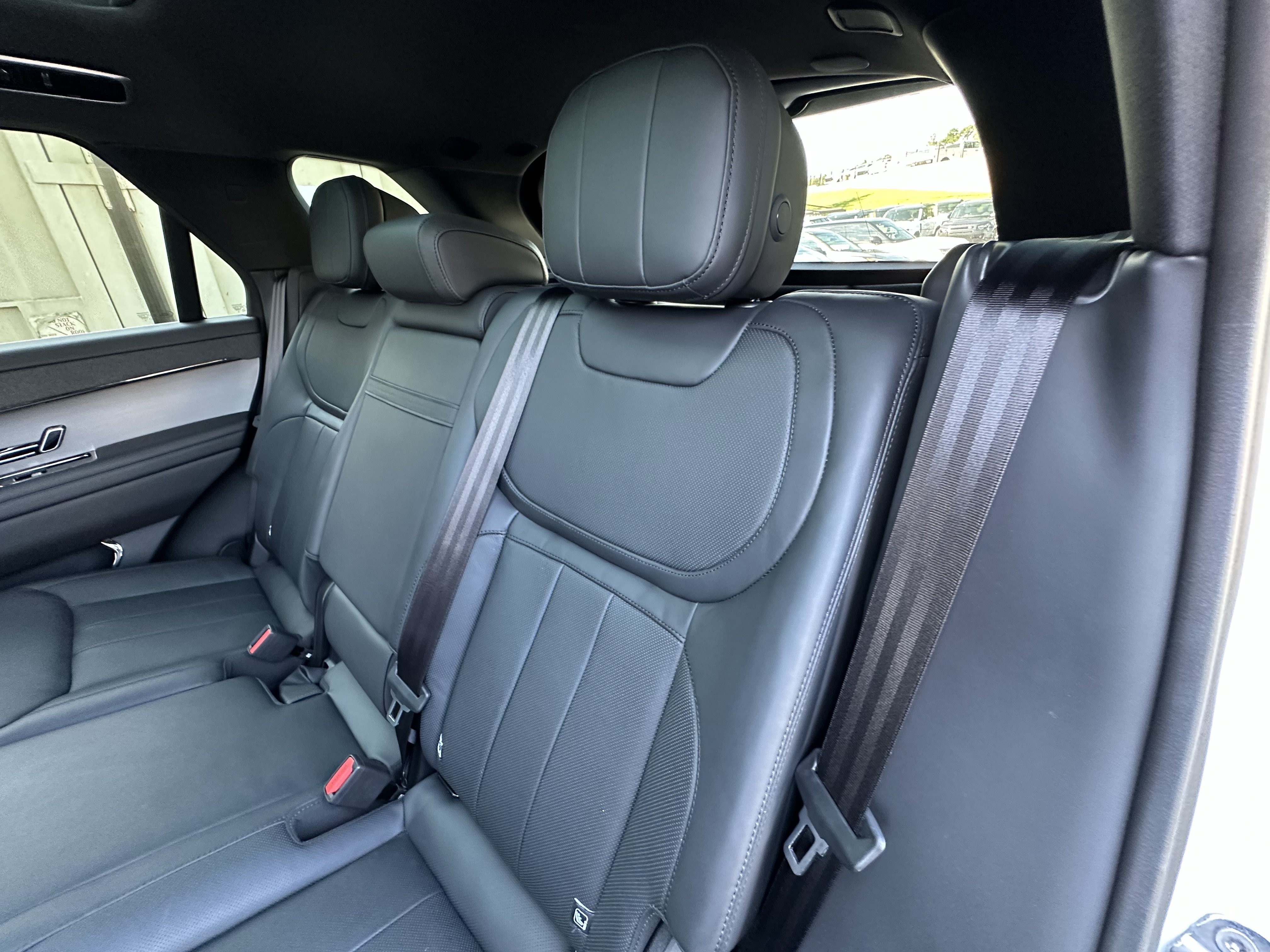 Certified 2023 Land Rover Range Rover Sport SE Dynamic AWD/4WD image 31