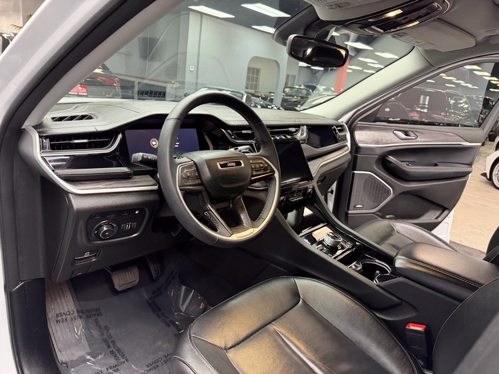 Used 2022 Jeep Grand Cherokee Limited 4xe AWD/4WD image 37