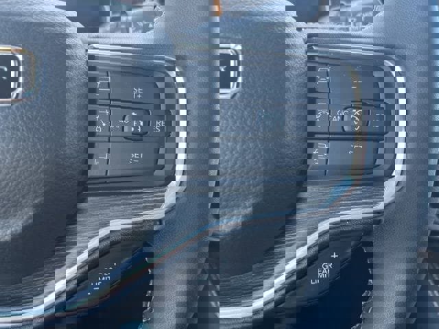 Used 2024 Jeep Wagoneer L Series II w/ Flexible Seating Group AWD/4WD image 31