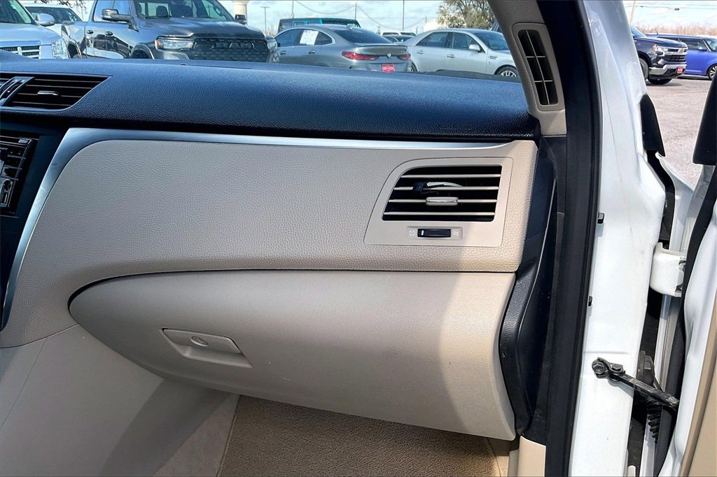 Used 2011 Suzuki Kizashi S image 21