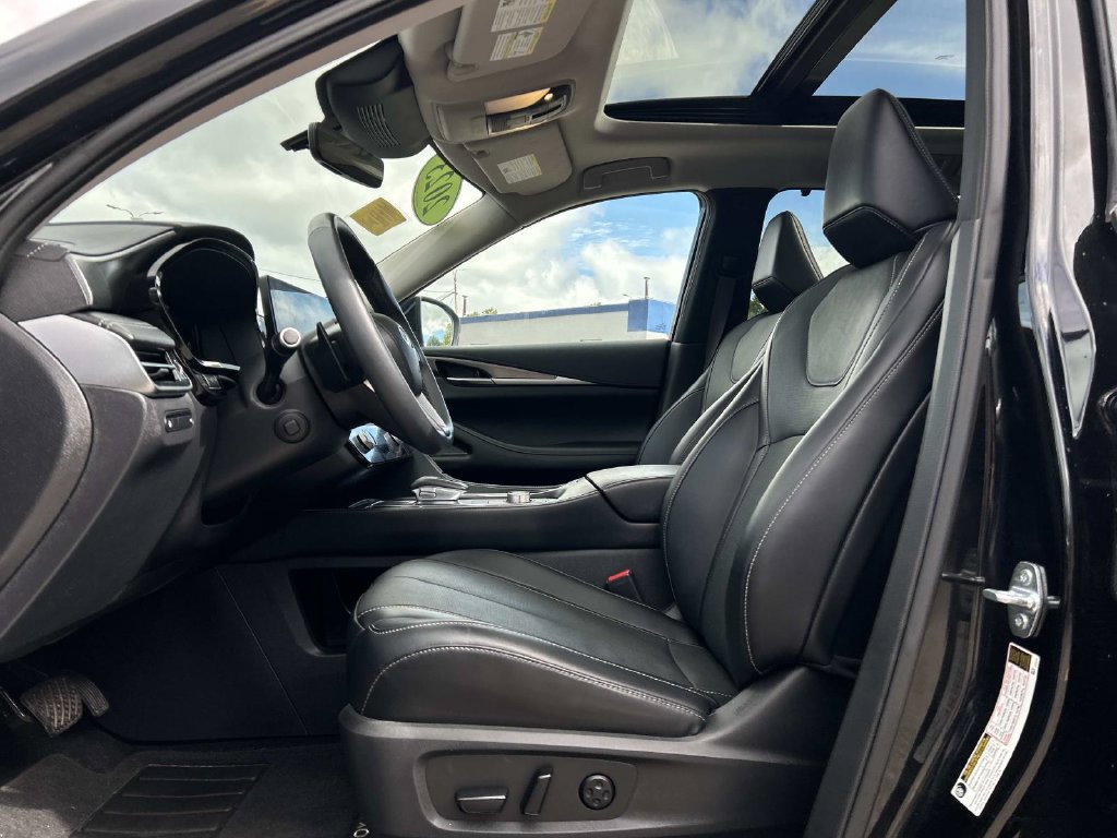 Used 2023 INFINITI QX60 Luxe AWD/4WD image 15