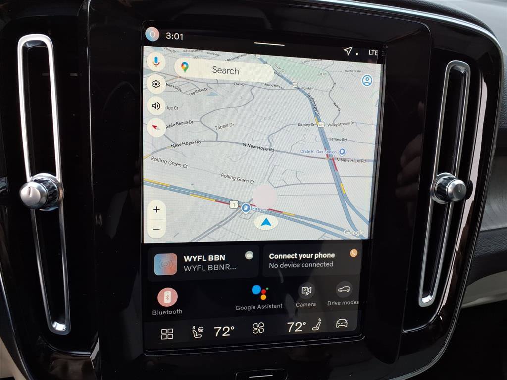 New 2026 Volvo XC40 B5 Ultra w/ Protection Package Premier image 21