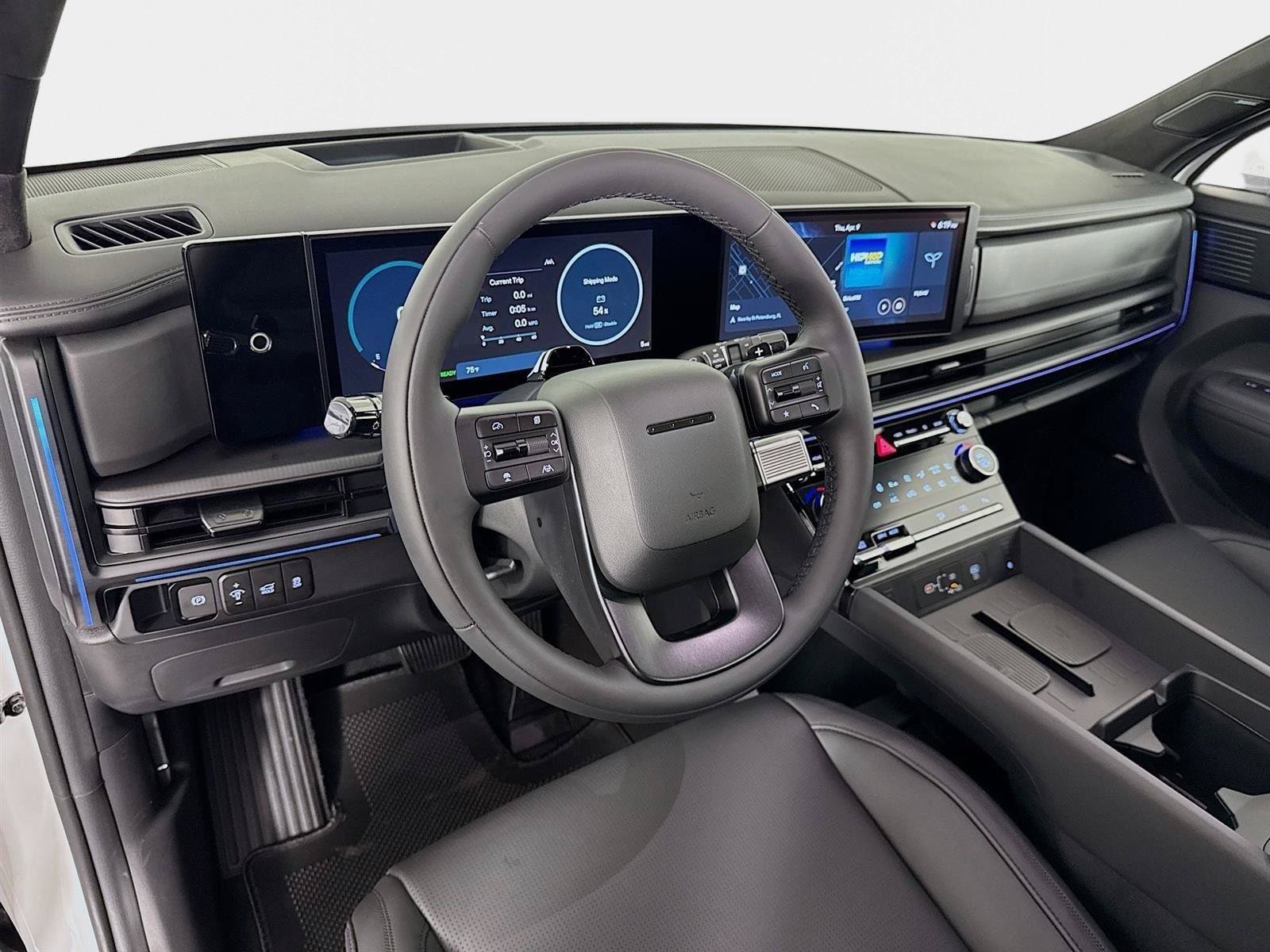 New 2026 Hyundai Santa Fe Calligraphy FWD image 9