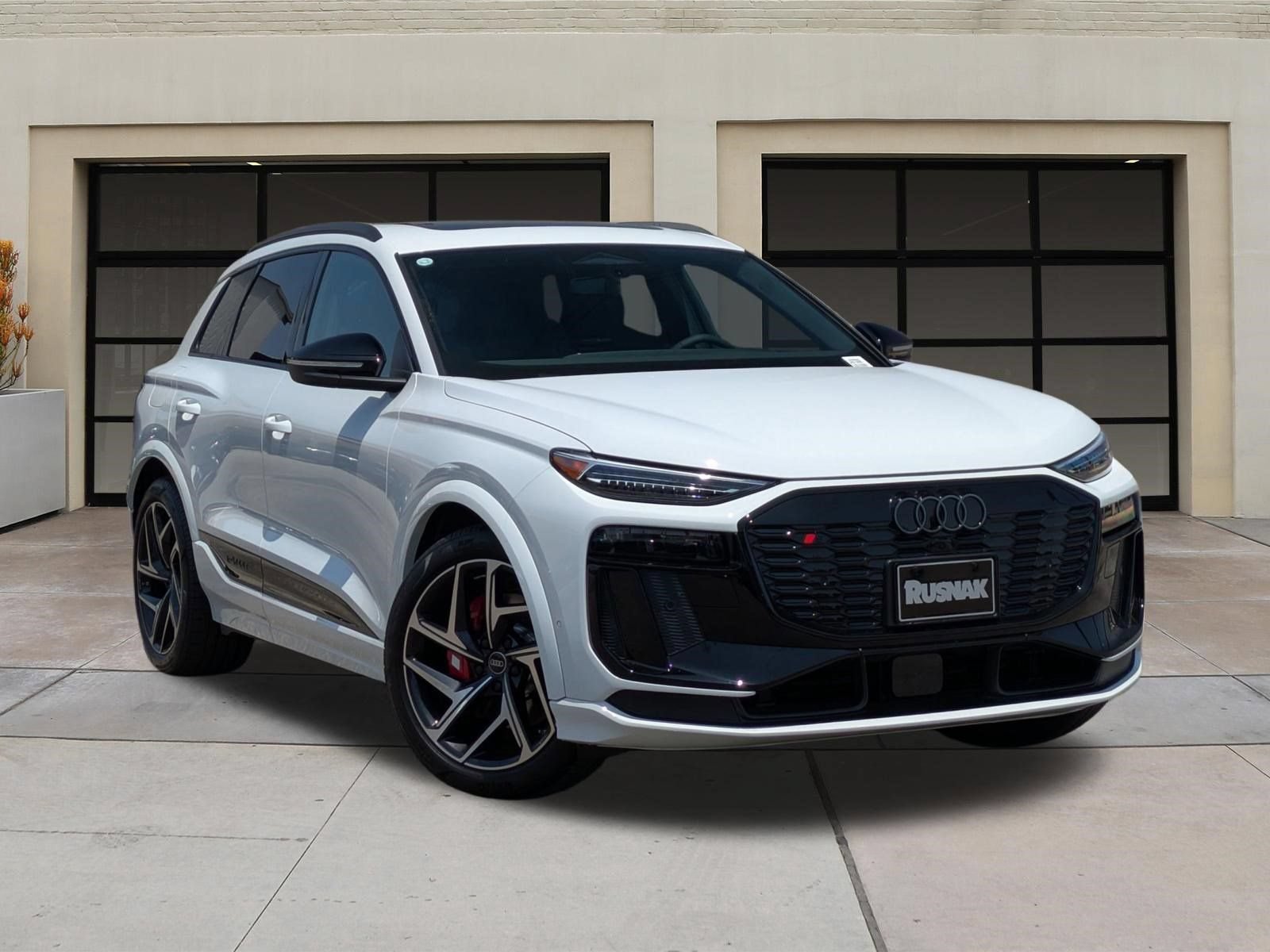 New 2027 Audi SQ6 e-tron Premium Plus AWD/4WD image 19