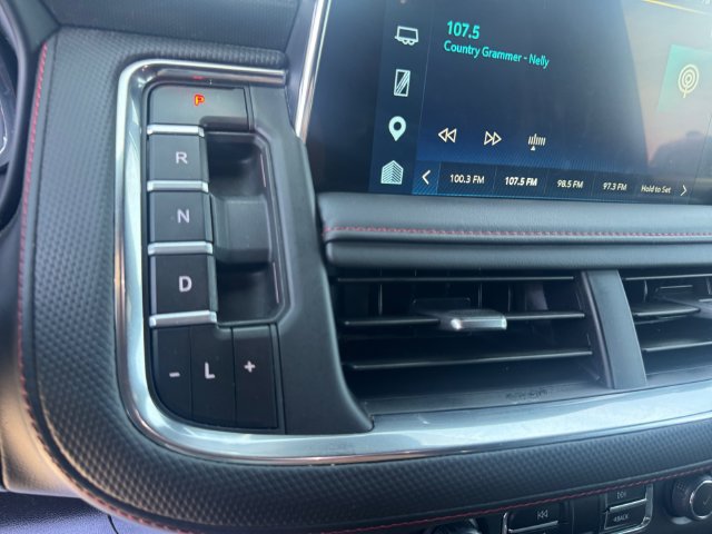 Used 2024 Chevrolet Tahoe RST w/ Luxury Package AWD/4WD image 16