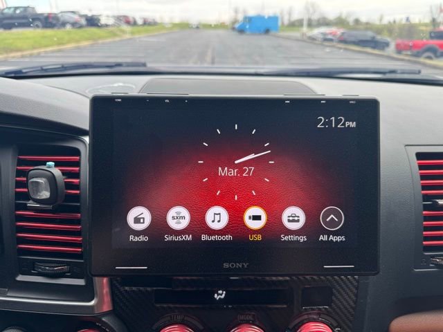 Used 2018 Toyota Sequoia Platinum image 30