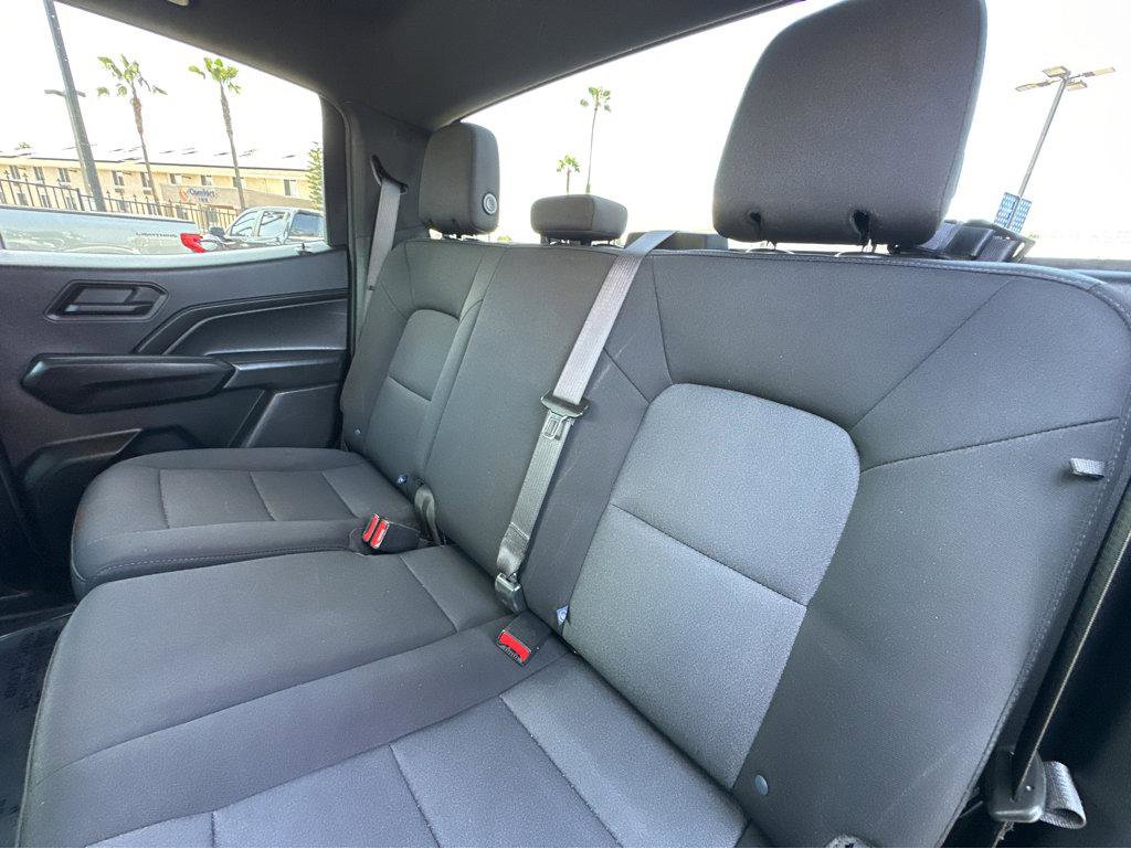 Used 2024 Chevrolet Colorado W/T RWD image 9